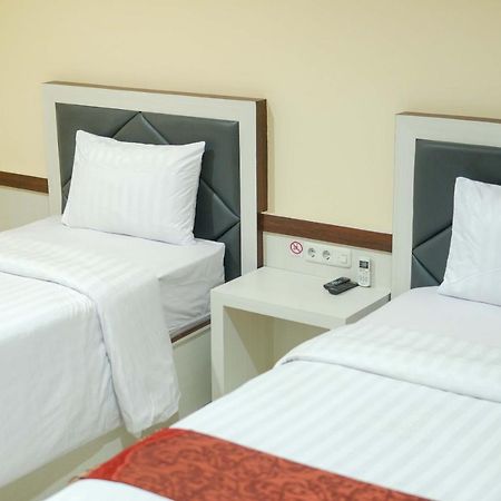 Grand Buana Lestari Hotel بادانج المظهر الخارجي الصورة