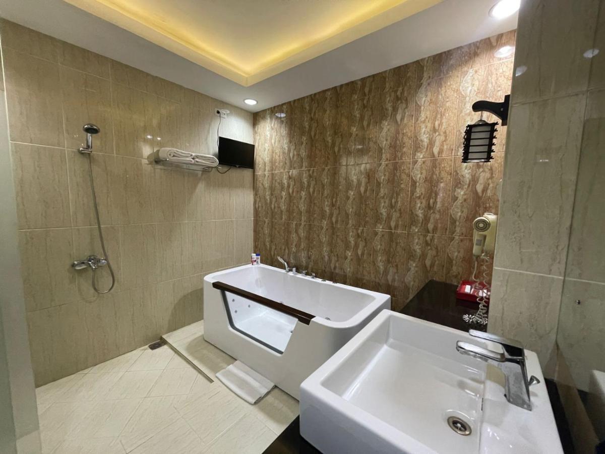 Grand Buana Lestari Hotel بادانج المظهر الخارجي الصورة