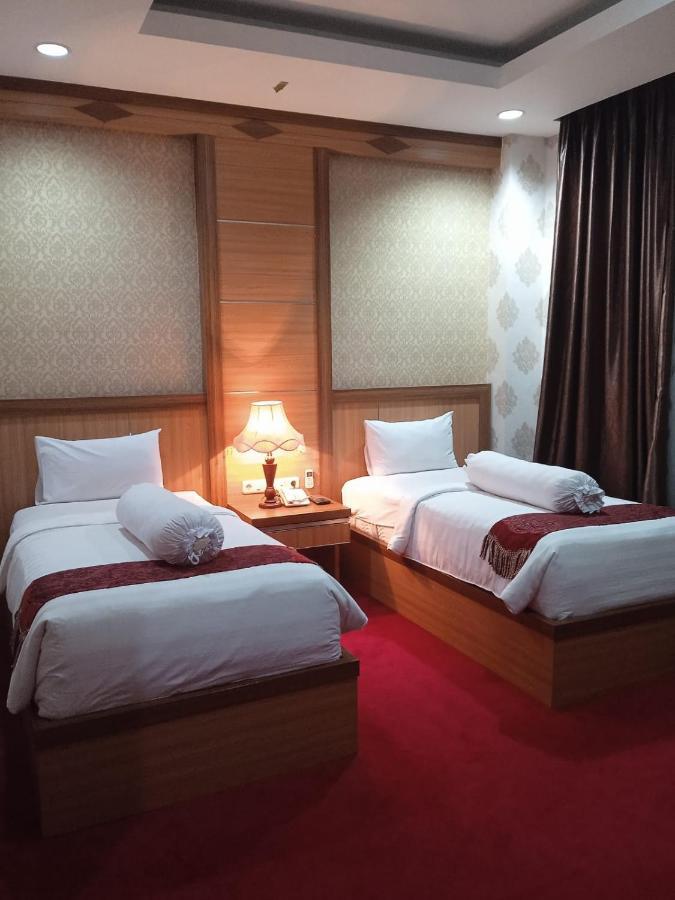 Grand Buana Lestari Hotel بادانج المظهر الخارجي الصورة